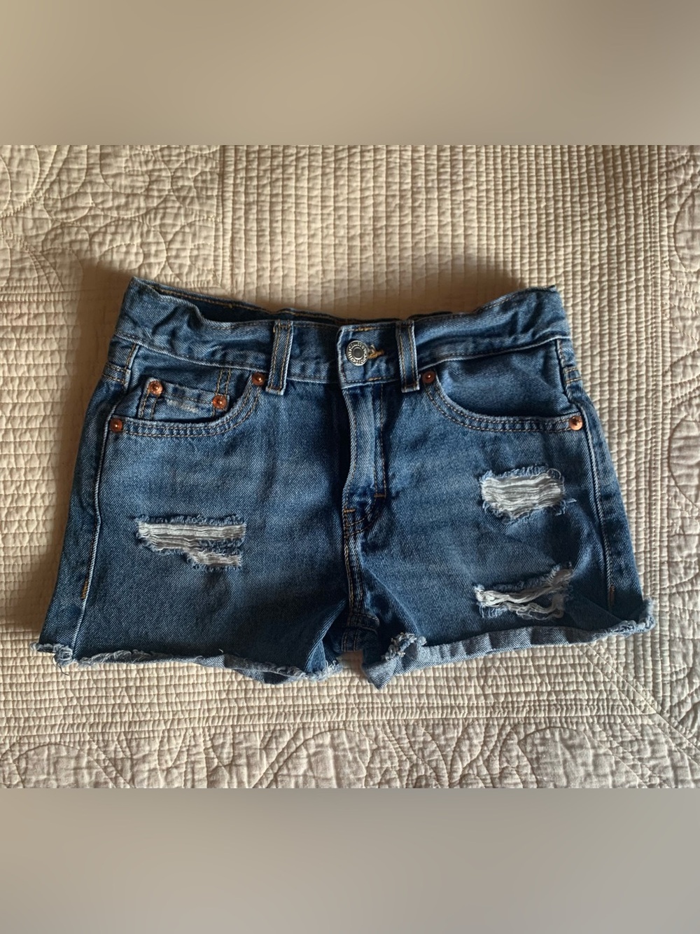 Levi’s Distressed Girlfriend Shorts